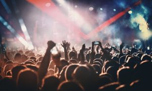 Konsert med stort publikum